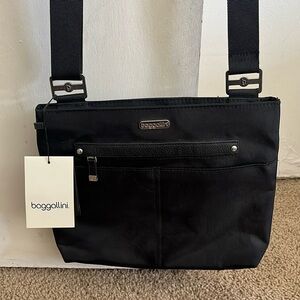 Baggallini Black Crossbody Handbag/Purse